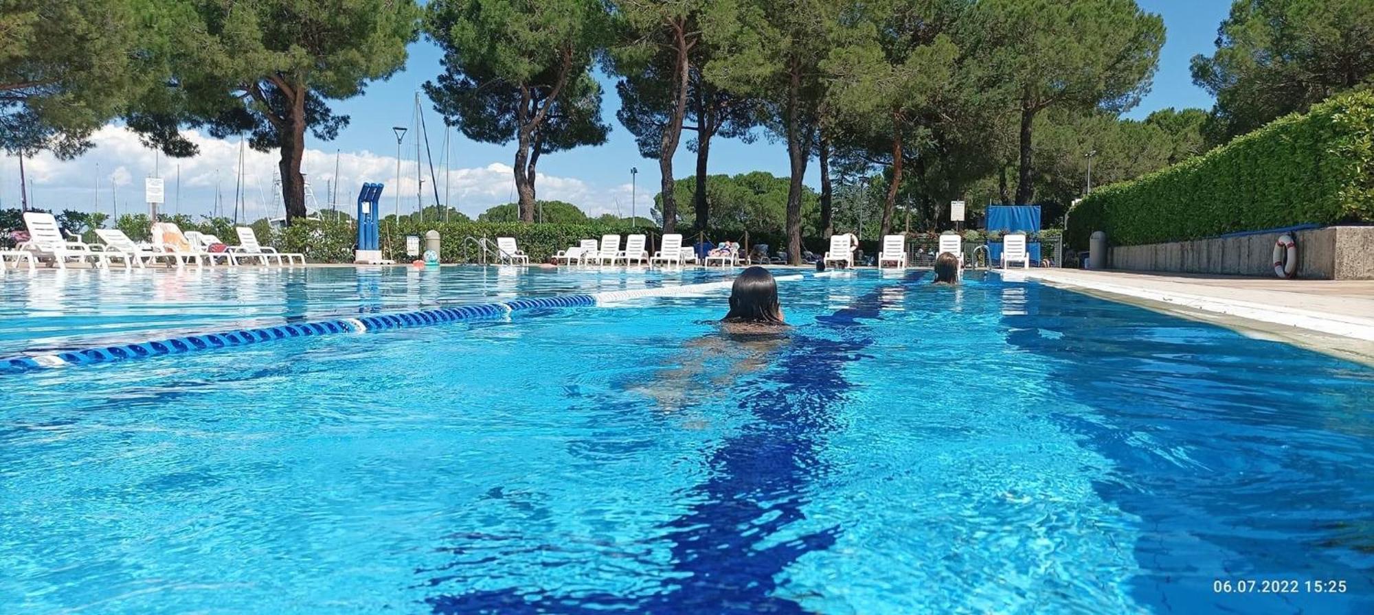 Signora Ruth - Aprilia Residence Aprilia Marittima Εξωτερικό φωτογραφία