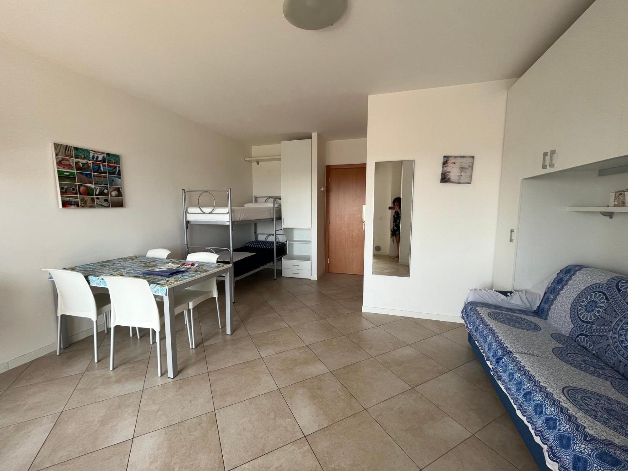 Signora Ruth - Aprilia Residence Aprilia Marittima Εξωτερικό φωτογραφία