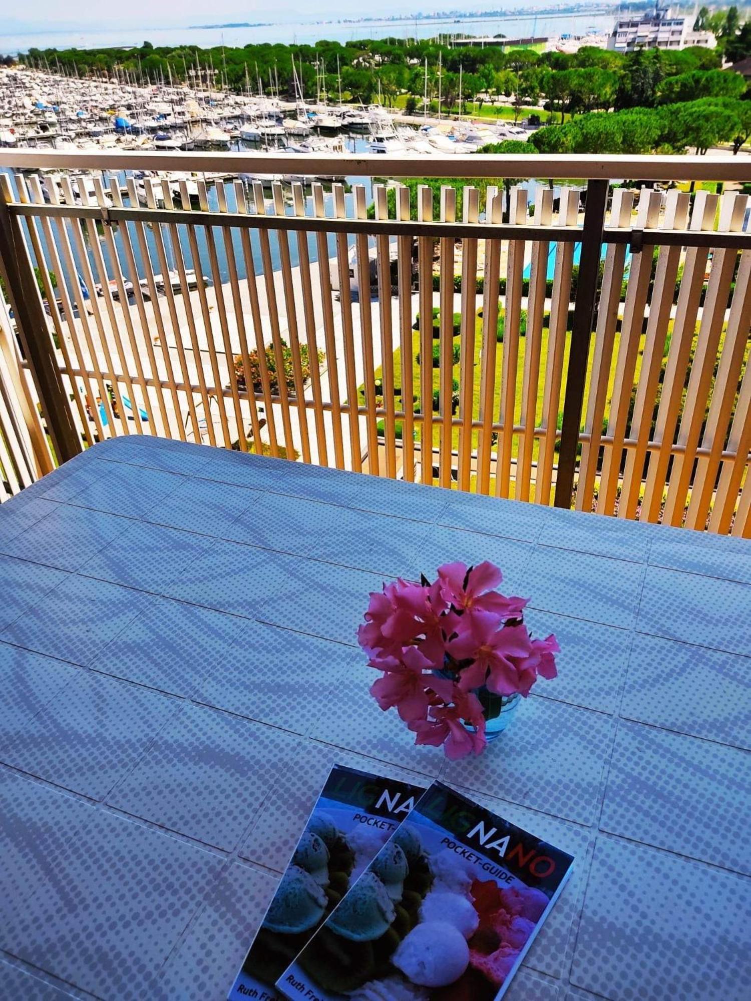 Signora Ruth - Aprilia Residence Aprilia Marittima Εξωτερικό φωτογραφία