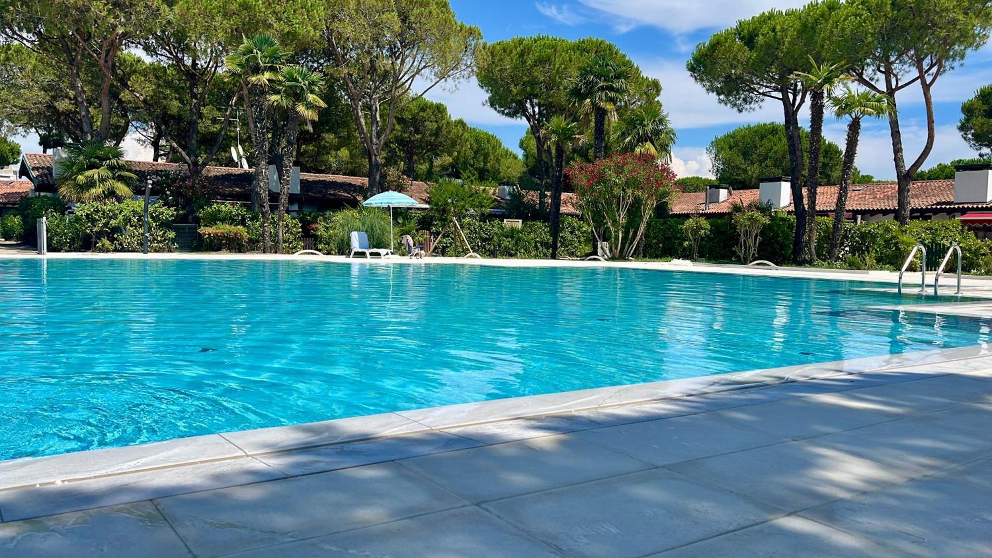 Signora Ruth - Aprilia Residence Aprilia Marittima Εξωτερικό φωτογραφία